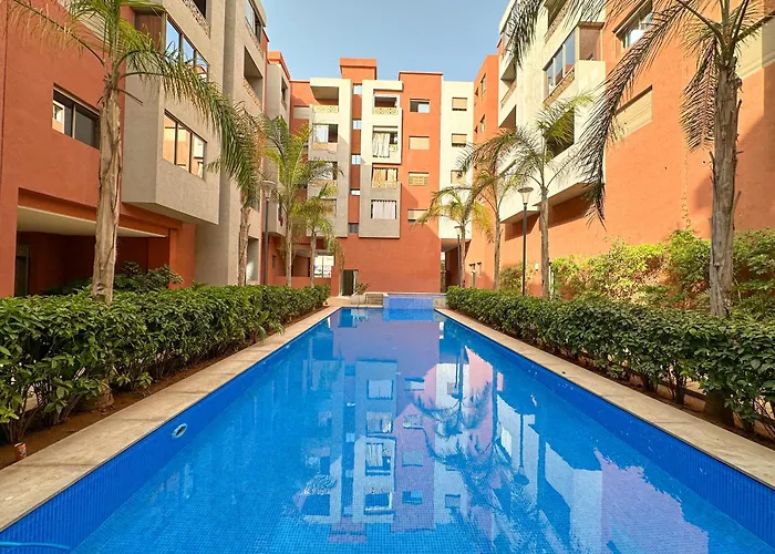 Modern Flat With Double Patio Right Next To Marrakech Center
