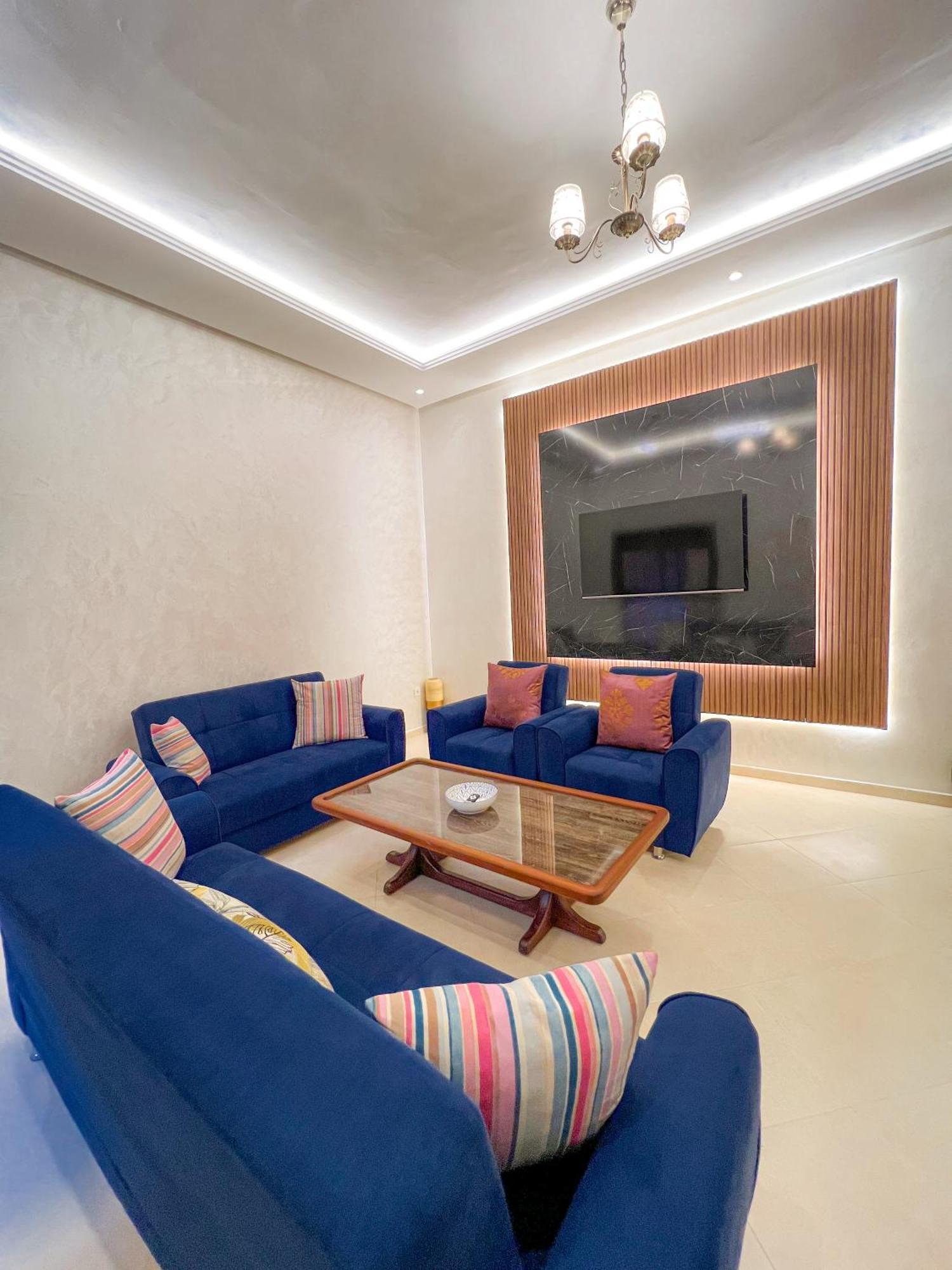 Apartment Modern Flat With Double Patio Right Next To Marrakech Center